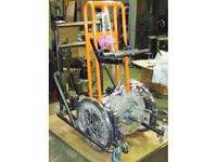 出銑口面削り機取付・取外し台車